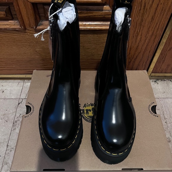 Dr. Marten 2976 Max Boot in Black Leather - Picture 6 of 10